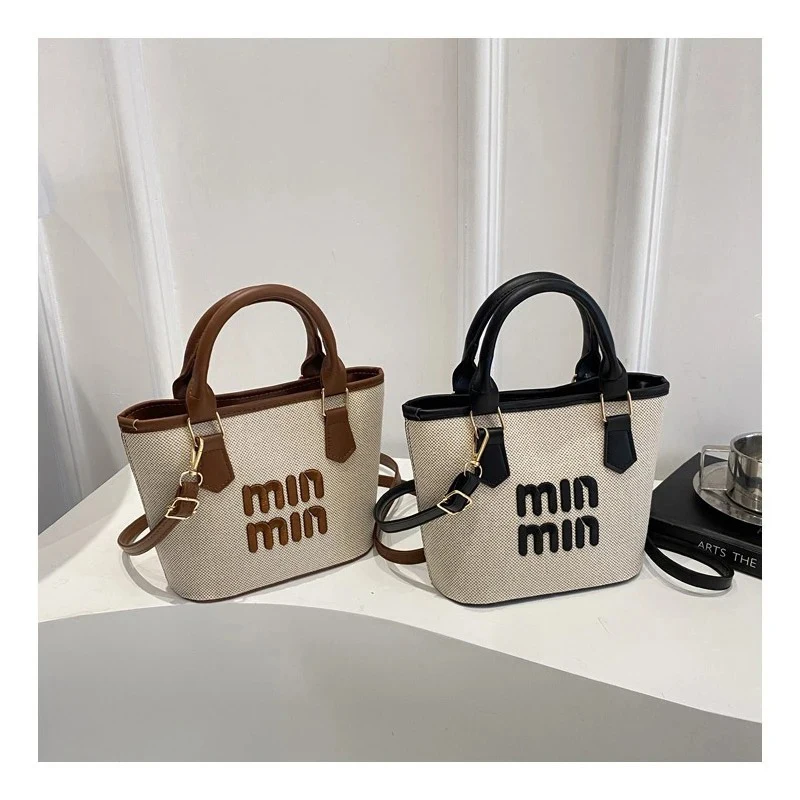 حقيبة يد رائعة جديدة تمامًا، حقيبة كروس عصرية ومتعددة الوظائف، حقيبة كروس ذات ملمس منسوج، حقيبة كروس عالية الجودة