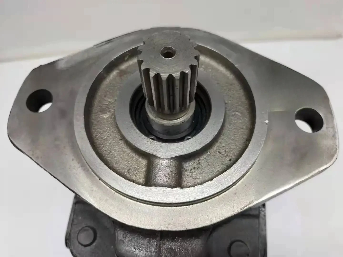 

Backhoe loader gear pump 20925580 20925340 332F9030 hydraulic mini main pump