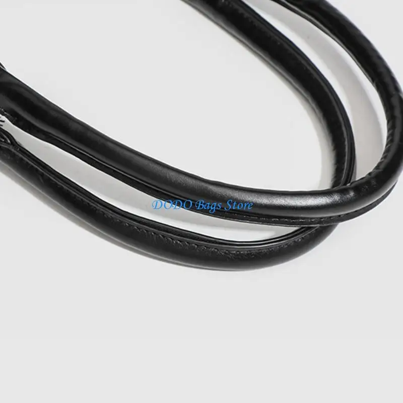 حقيبة كتف عصرية مع حزام قابل للتعديل من جلد البولي يوريثان، حقيبة يد ذات سعة كبيرة للمغامرات اليومية للنساء #1