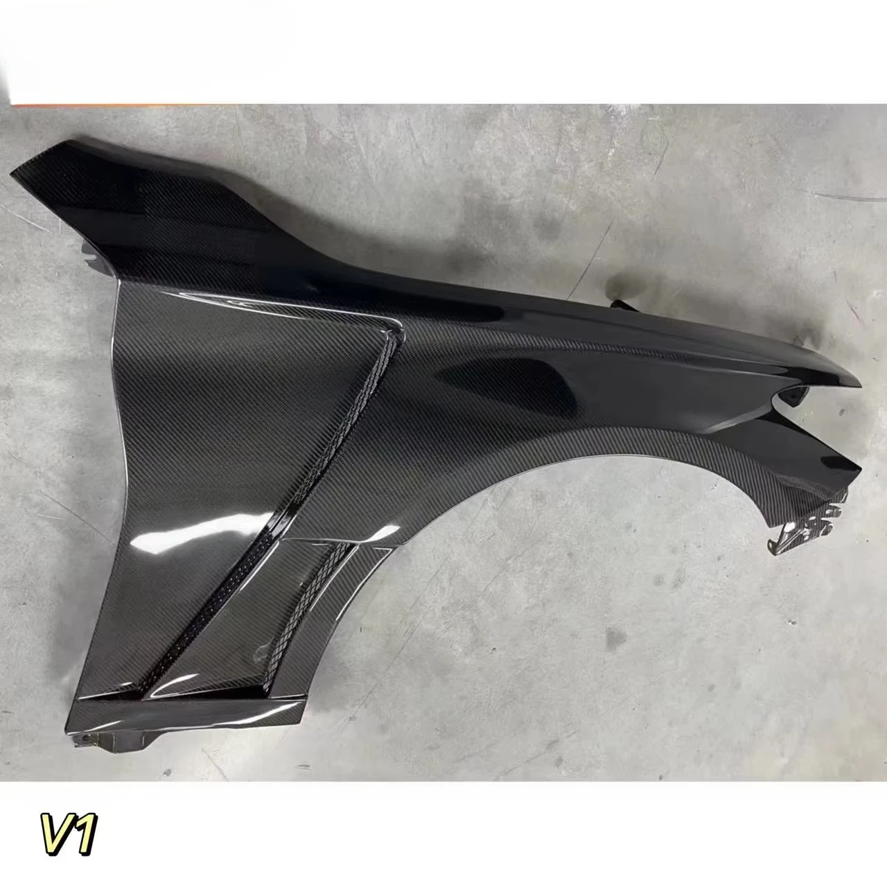 

MRD Carbon Fiber Fender For Infiniti Q60 2016-2019 Real Carbon Fiber Fenders Honeycomb V1 V2