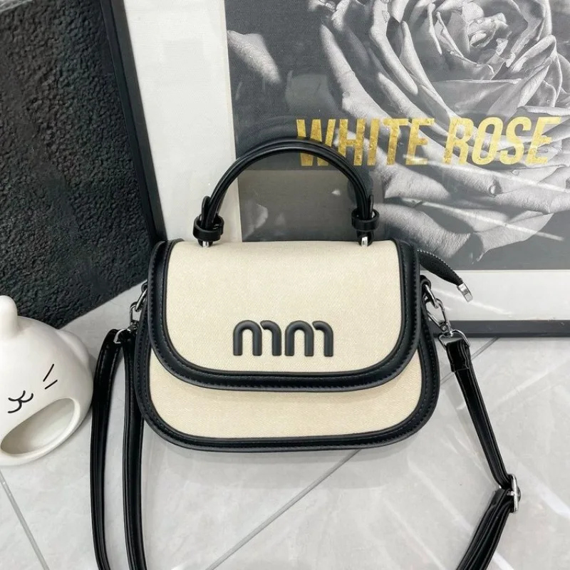 

Женская модная сумочка, стильный внешний вид для социальных фотографий и прогулок, фотогенических