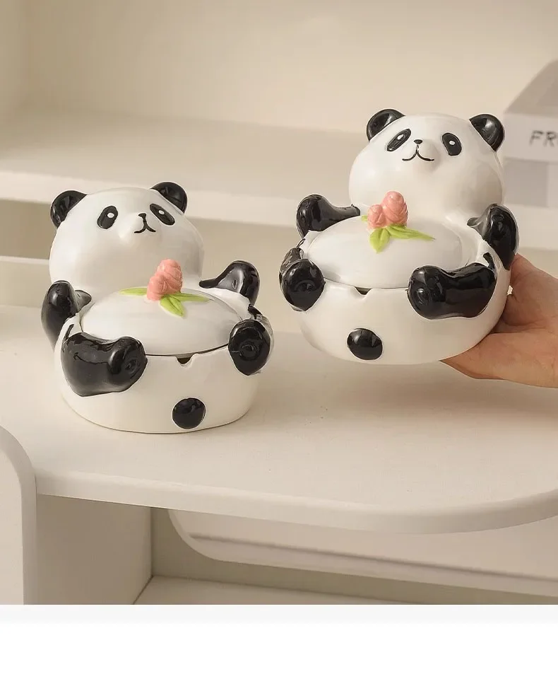 Creative Panda Shaped Ceramic Ashtray Office Desk Decoration Smoking Accessories for Weed Portable Ashtray Gift for Boyfriend