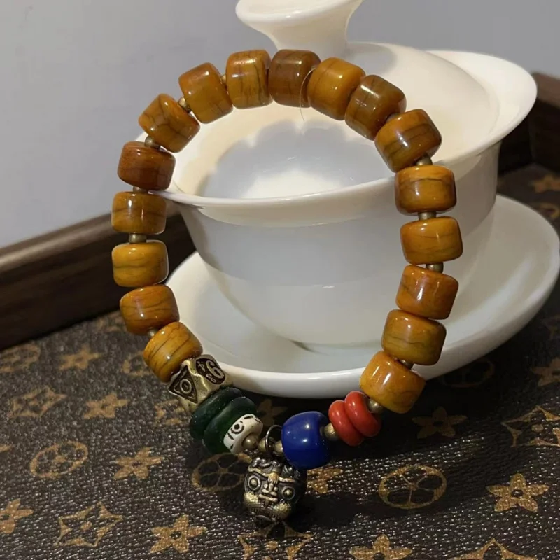 

Bone Single Ring With Copper Accessories Old Bracelet