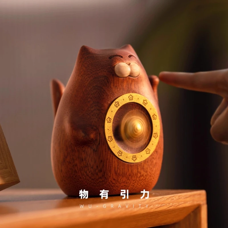 

Lucky Cat Living Room Desktop Gadget Restaurant Rotate Statue Creativity Solid Wood Magnetic Attraction Design Home Decor Items