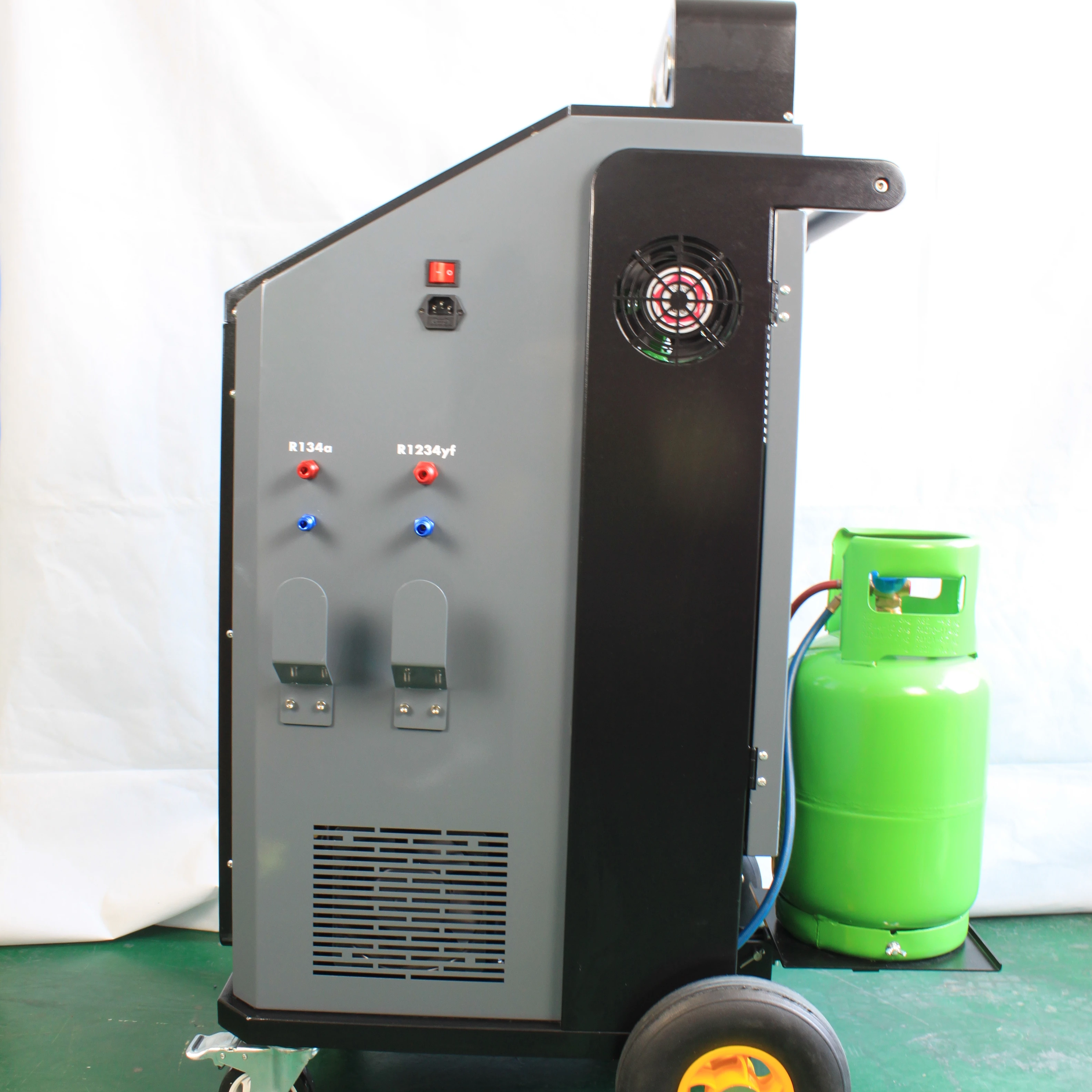 Automotive Fully Automatic Refrigerant Filling hine AMC 1000D Double System R134a R1234yf Cleaning hine Equipment