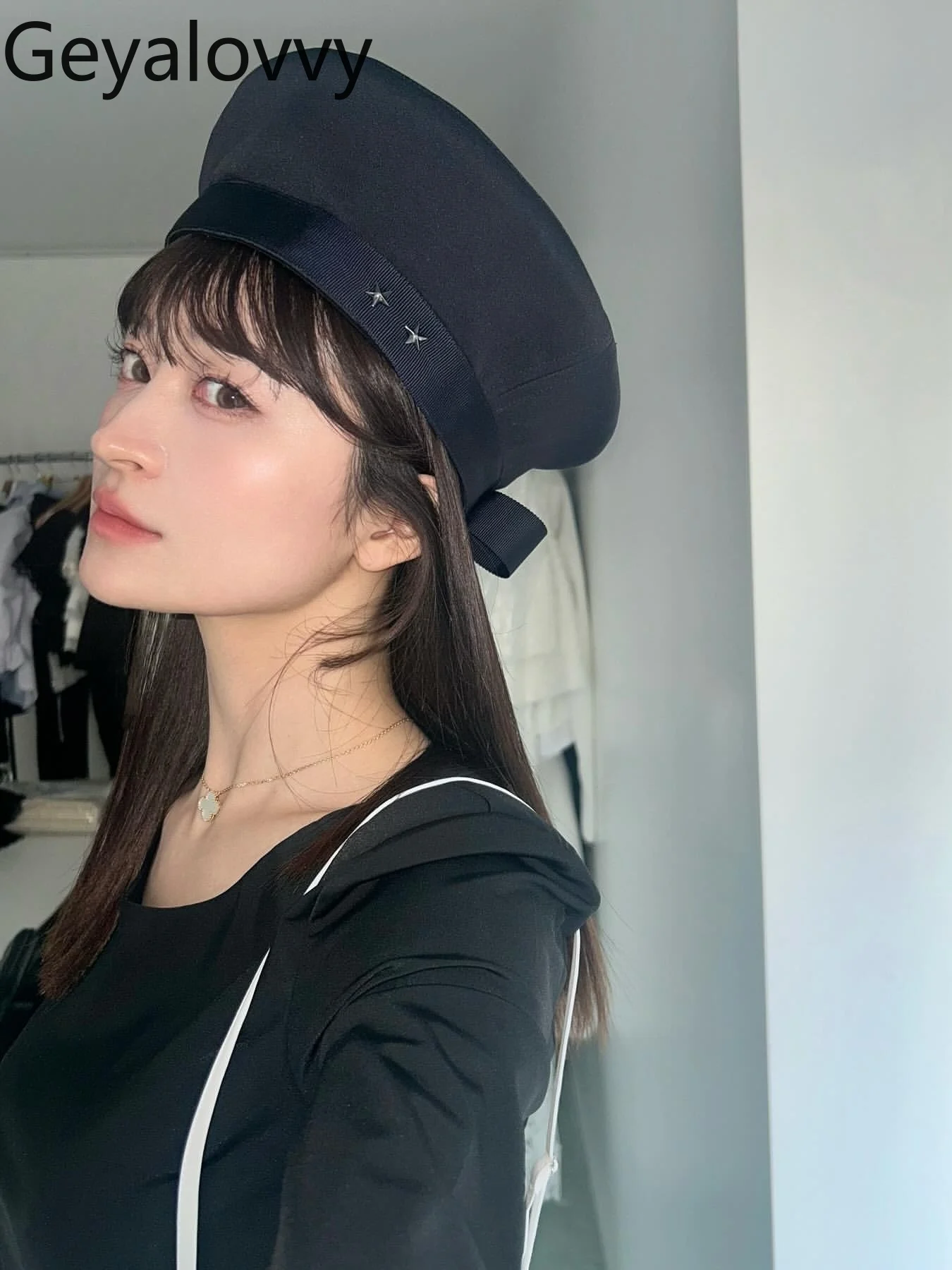 

Bowknot Long Ribbon Fashion Flat Top Navy Hat Fashion Sweet and Cute Hats Fashion 2025 New Autumn Winter Women's Berets