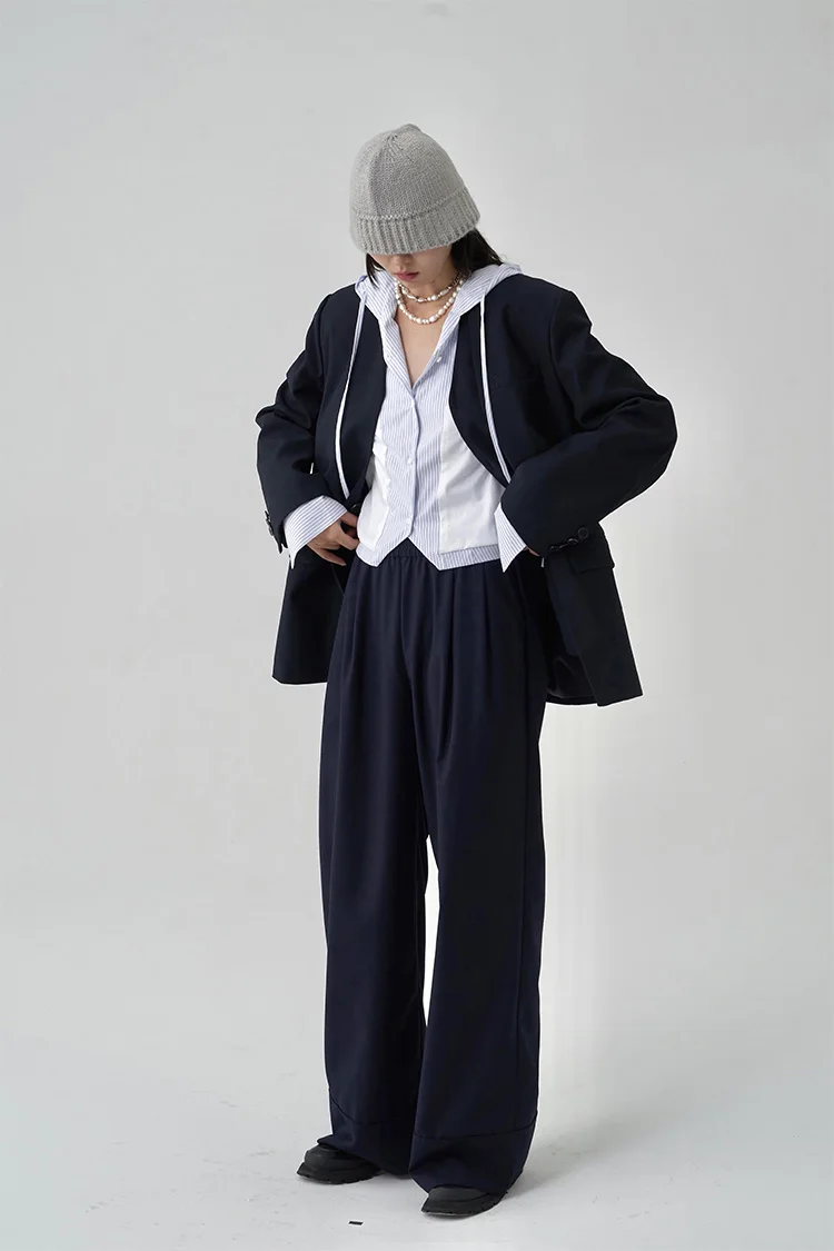 

LevenKunstenaar Asymmetric Pleated Jacket Original Design Long Sleeve V-Neck Single Button Closure Loose Fit Pure Color Suit