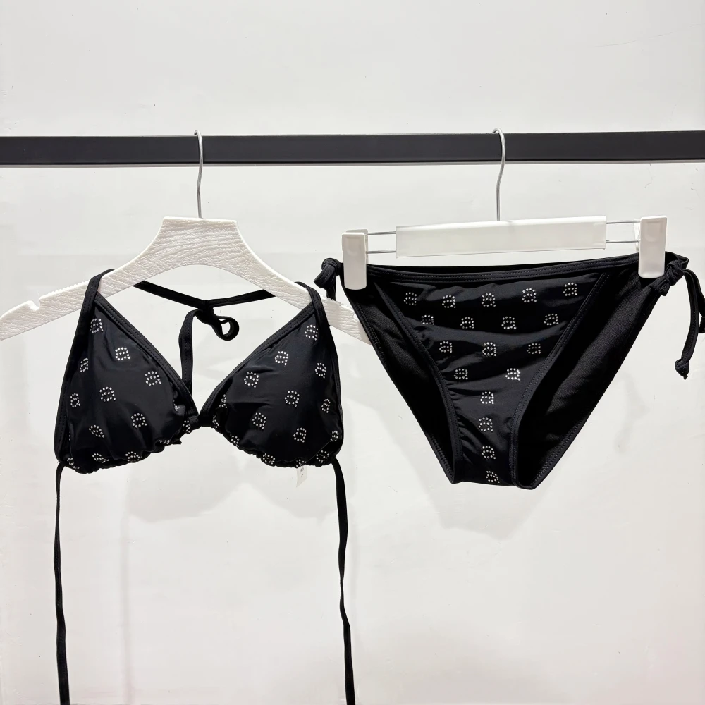 

Wang a Letter Rhinestone Shining Black Sexy Straps Bikini Set For Woman Beach Vacation Swimming Swimsuit Lady Tankni Costume