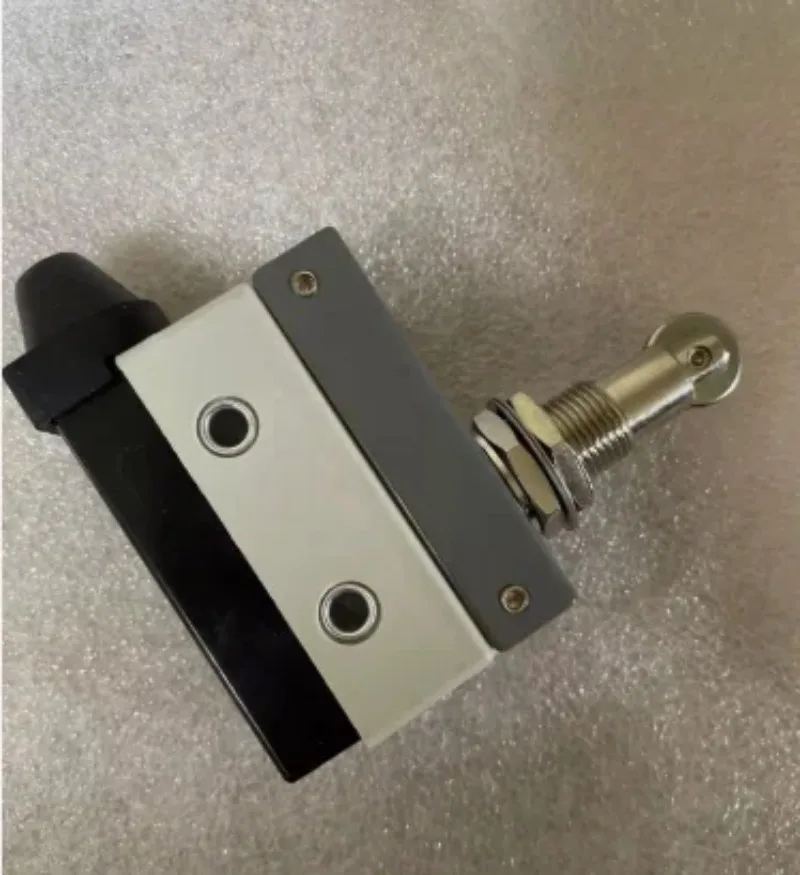 

Brand New Original Original binding XCJ-102 AZ7311 Fast delivery