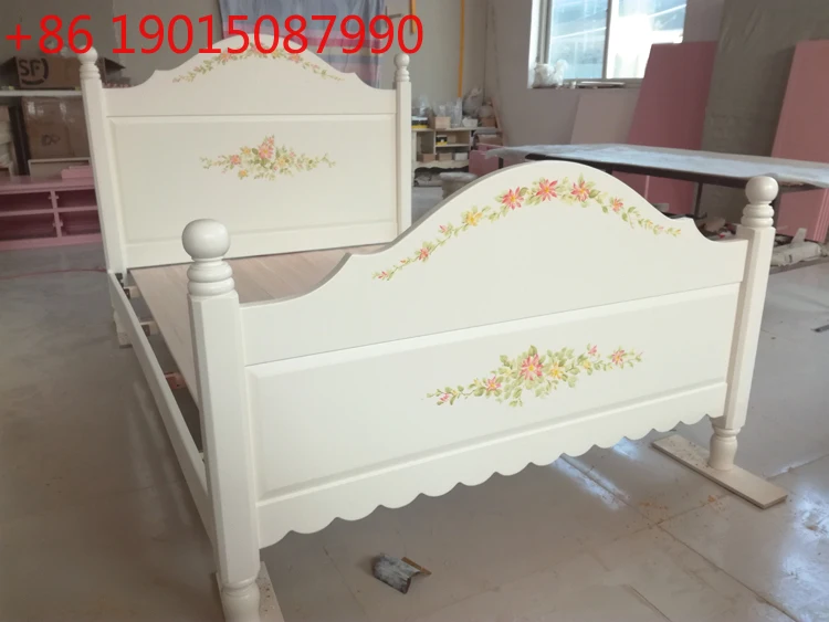 

European pastoral solid wood hand-painted furniture English luxury painted jasmine double bed