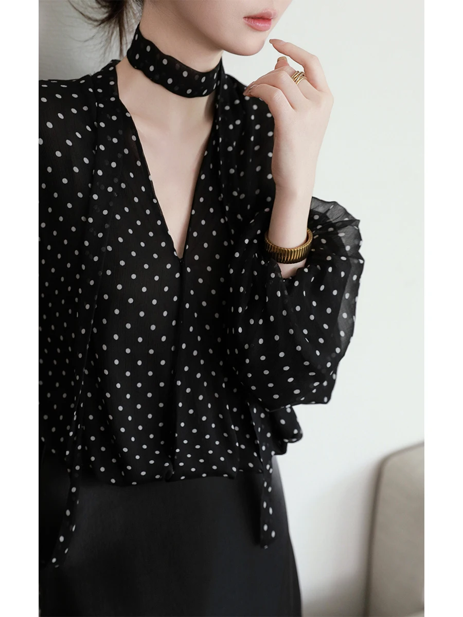 

Bla V-ne Bubble Sve Polka Dot Women's irt Loose Slimming Commute Sle Long Sve Regular Length Faion Top