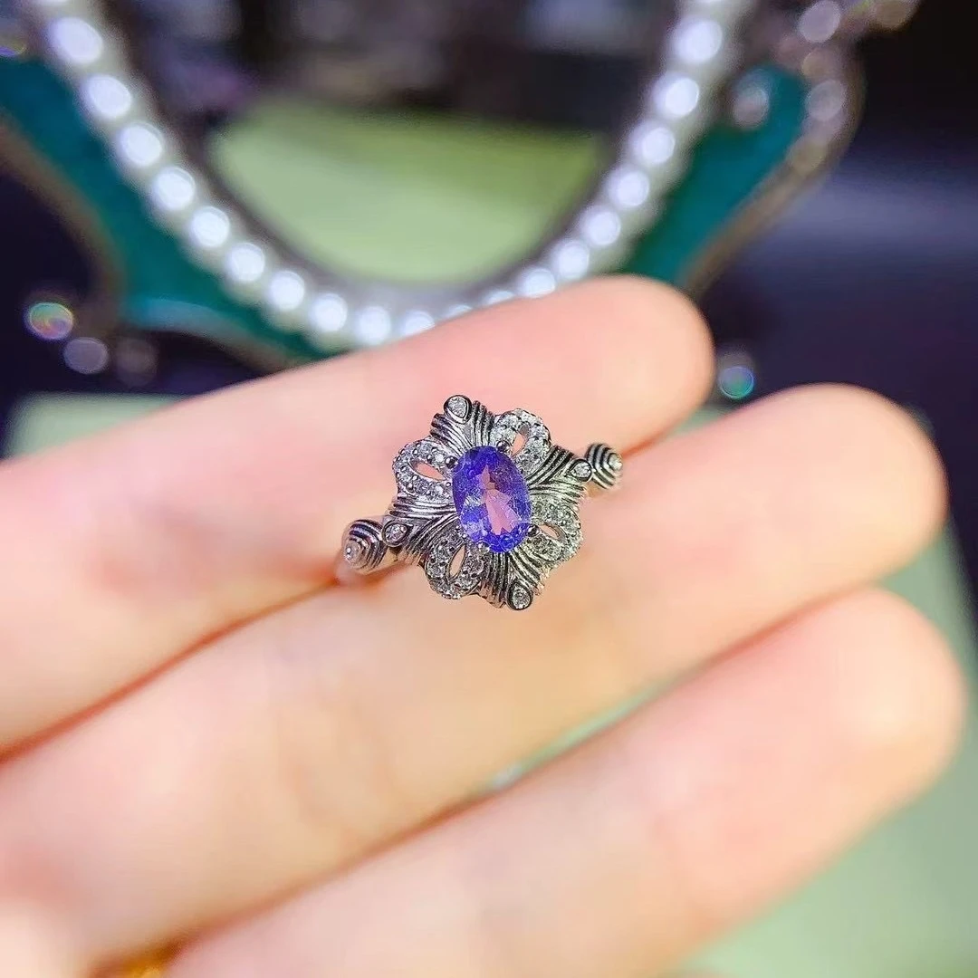 

KJJEAXCMY High End Women's Ring Natural Tanzanite S925 Silver with Electroplating Boasting High Clarity Full Brilliance