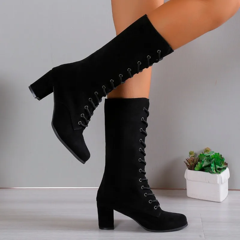 

Women's Round Head Front Cross Lacing Anti-slip Wear-resistant High Boots Winter New Coarse Heel Shoes