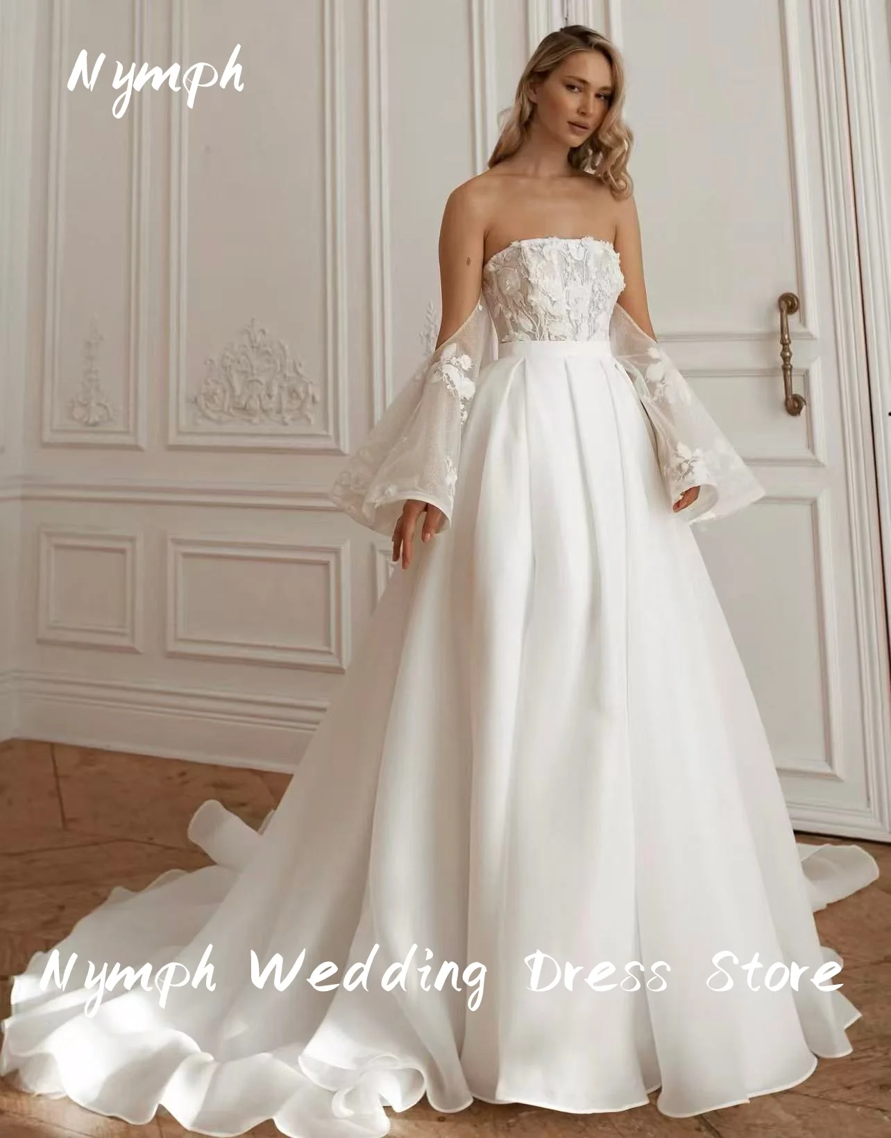 فستان زفاف مخصص من قطعتين قابل للانفصال مزين بتنورة لامعة قابلة للانفصال 2 في 1 للعروس فيستدو دي نوفي