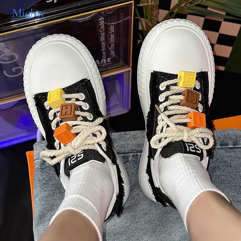 

2024 New Men's Men Casual Men's Vulcanize Shoes Collection Of Lowhelp Wind Thick Soled Bread Small White Star Walking Sneaker