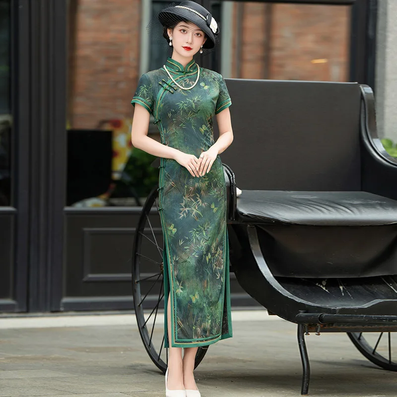 Elegant Women Chinese Tradition Style Satin Cheongsam New Improved Female Mandarin Collar Green Qipao Short Sleeve Dress