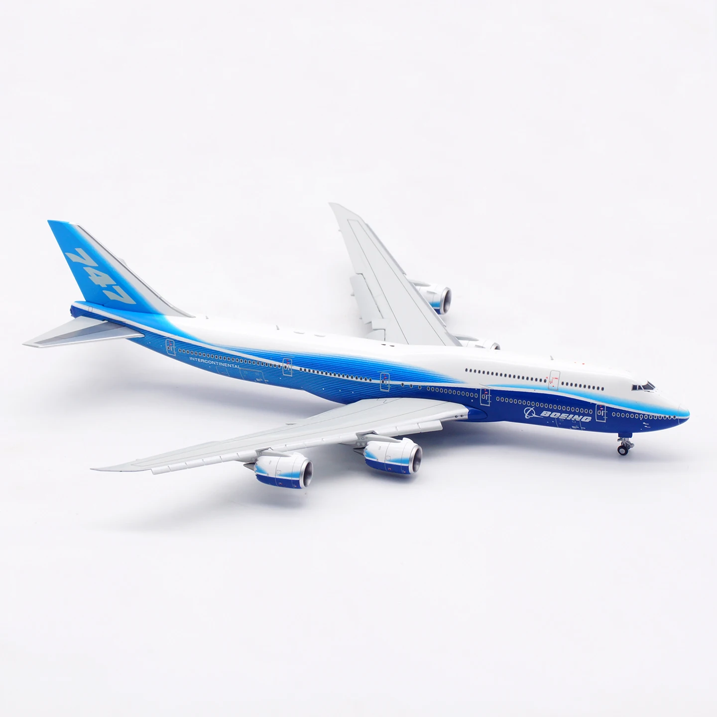 B631001F سبيكة تحصيل طائرة هدية HX نموذج 1:400 بوينغ B747-8 "لون المنزل" دييكاست نموذج طائرة رفرف أسفل مع حامل