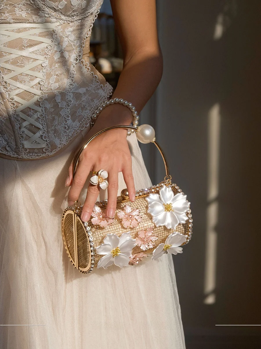 UGALS Retro Pearl Flower Rhinestone round Metal Birdcage Bucket Handheld Shoulder Bag for Ladies Casual Elegant Style Party Bag