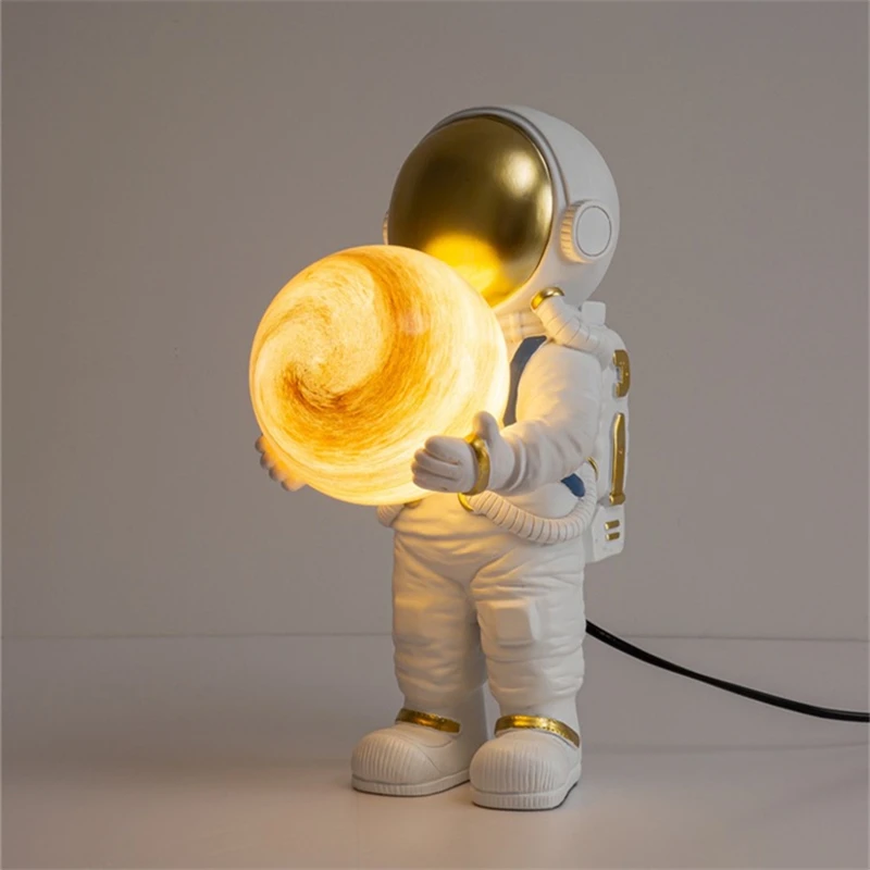 Astronaut table lamp creative astronaut LED children\'s room bedroom bedside living room moon wall lamp boy planet night lamp