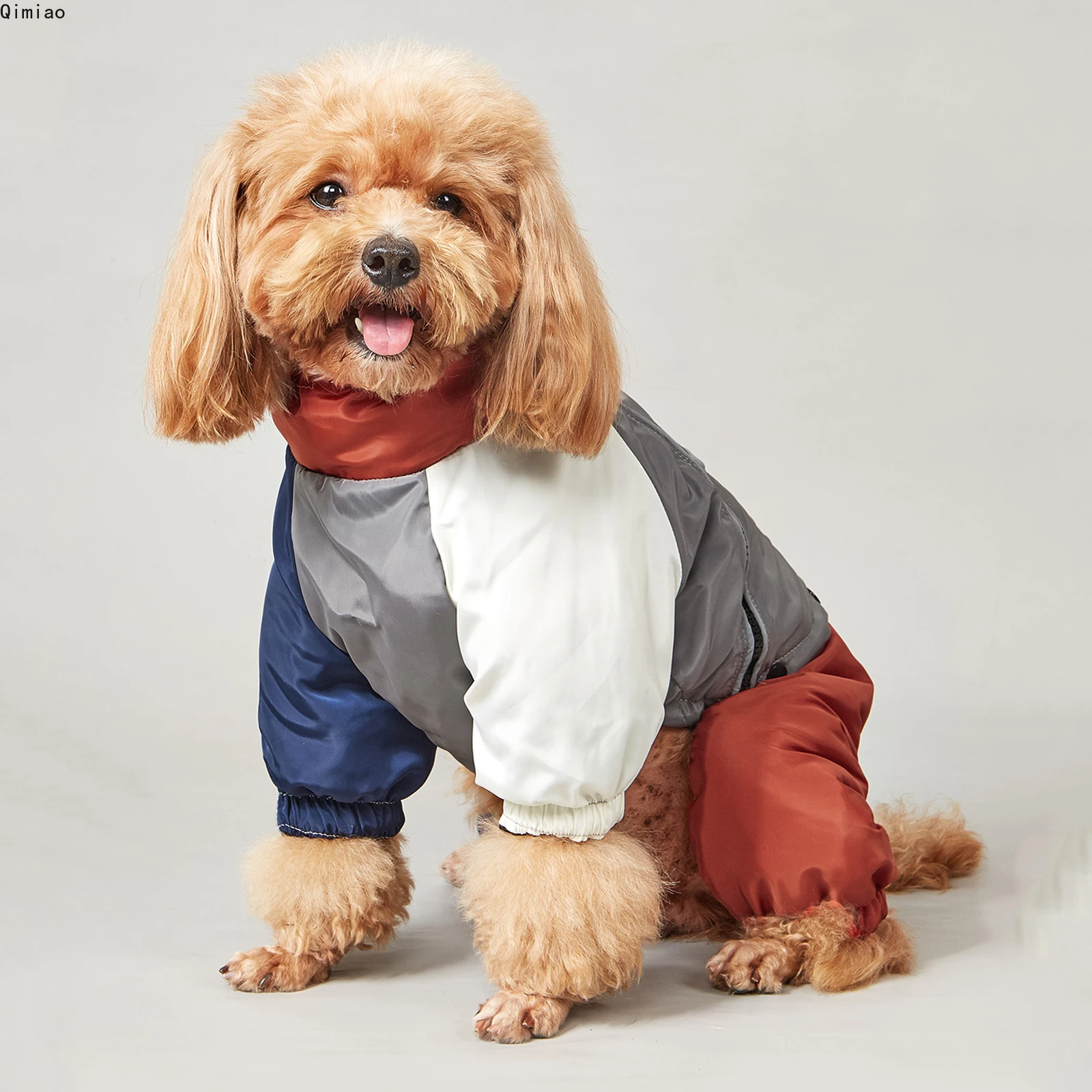 

Winter Dog Jacket Warm Thicken Cotton Clothes With Traction Ring Dog Windproof Coat Medium Large Dogs Outdoor Cold Proof Clothes