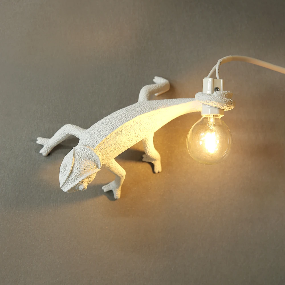 Criativo lagarto lâmpada de parede moderna led resina animal camaleão luzes mesa quarto sala estar cabeceira casa deco luminárias