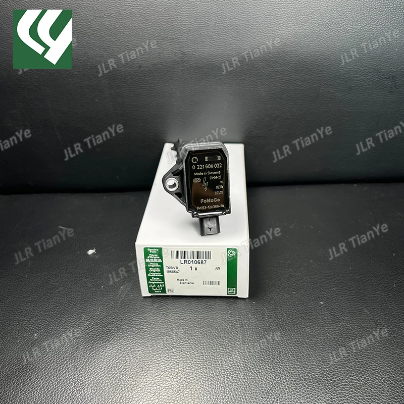 LR010687 AJ811378 Ignition Coil For Discovery 4 Range Rover Sport Jaguar XF XJ