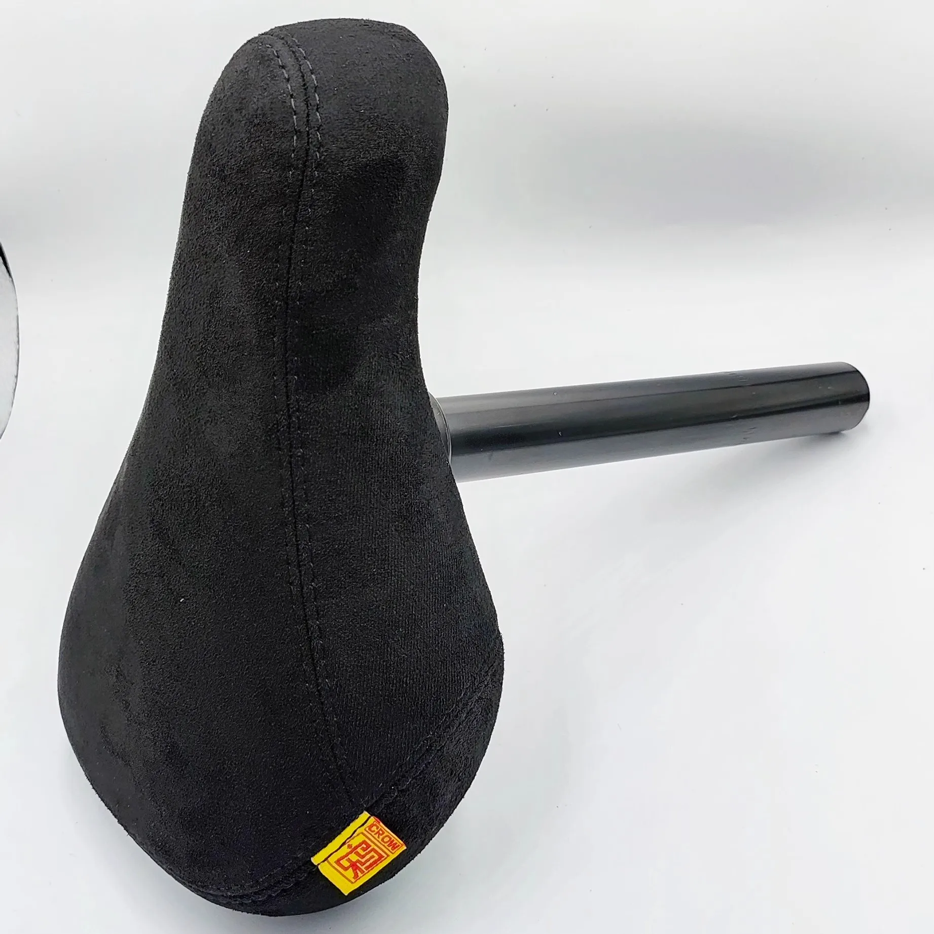 

The performance car features a widened and thickened saddle, a BMX one-piece seat, a BMX bicycle seat cushion, and a 25.4mm seat