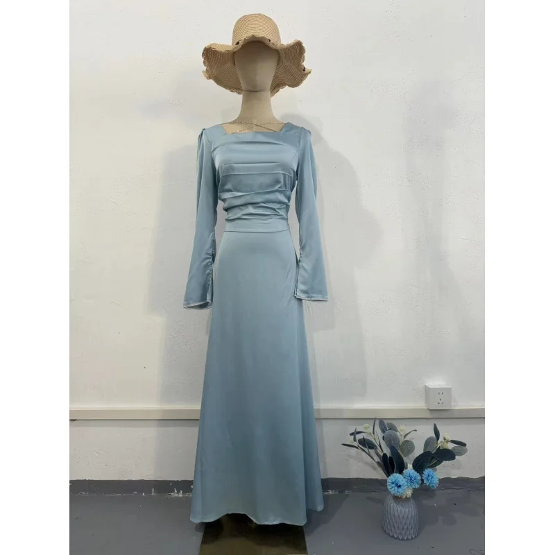 2025Nuovo abito slim in raso a maniche lunghe con design a nastro tempestato a mano