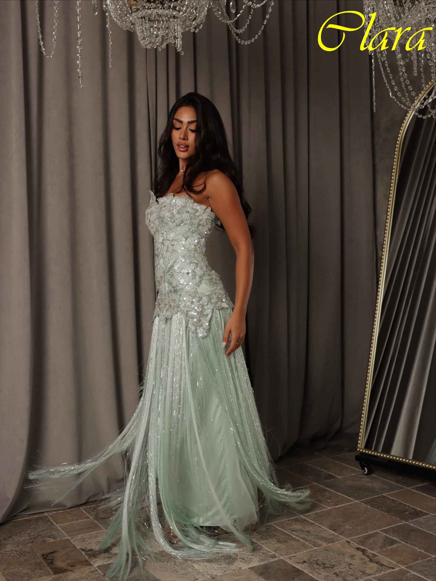 ชุดราตรีแบบตรงไร้สายไร้แขน ดีไซน์หรูหราสง่างาม สำหรับงานพิธีการ ออกแบบพิเศษตามสั่ง ชุดออกงานทันสมัยสำหรับงานปาร์ตี้