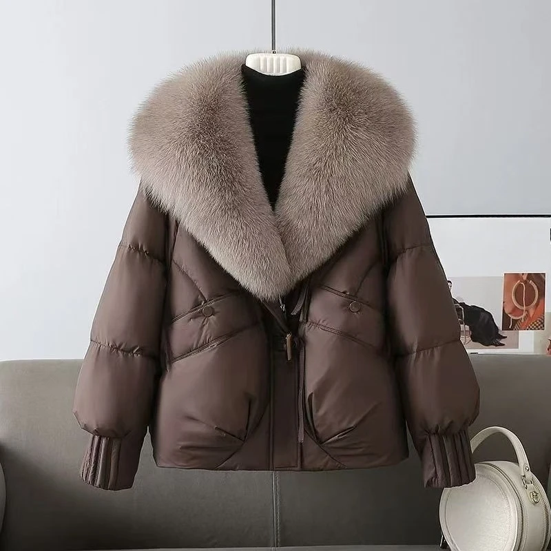 Warme donskatoenen kleding dames winter 2025, nieuwe parka's, groot formaat vrijetijdsjack, korte comfortabele broodkleding, verdikte jas