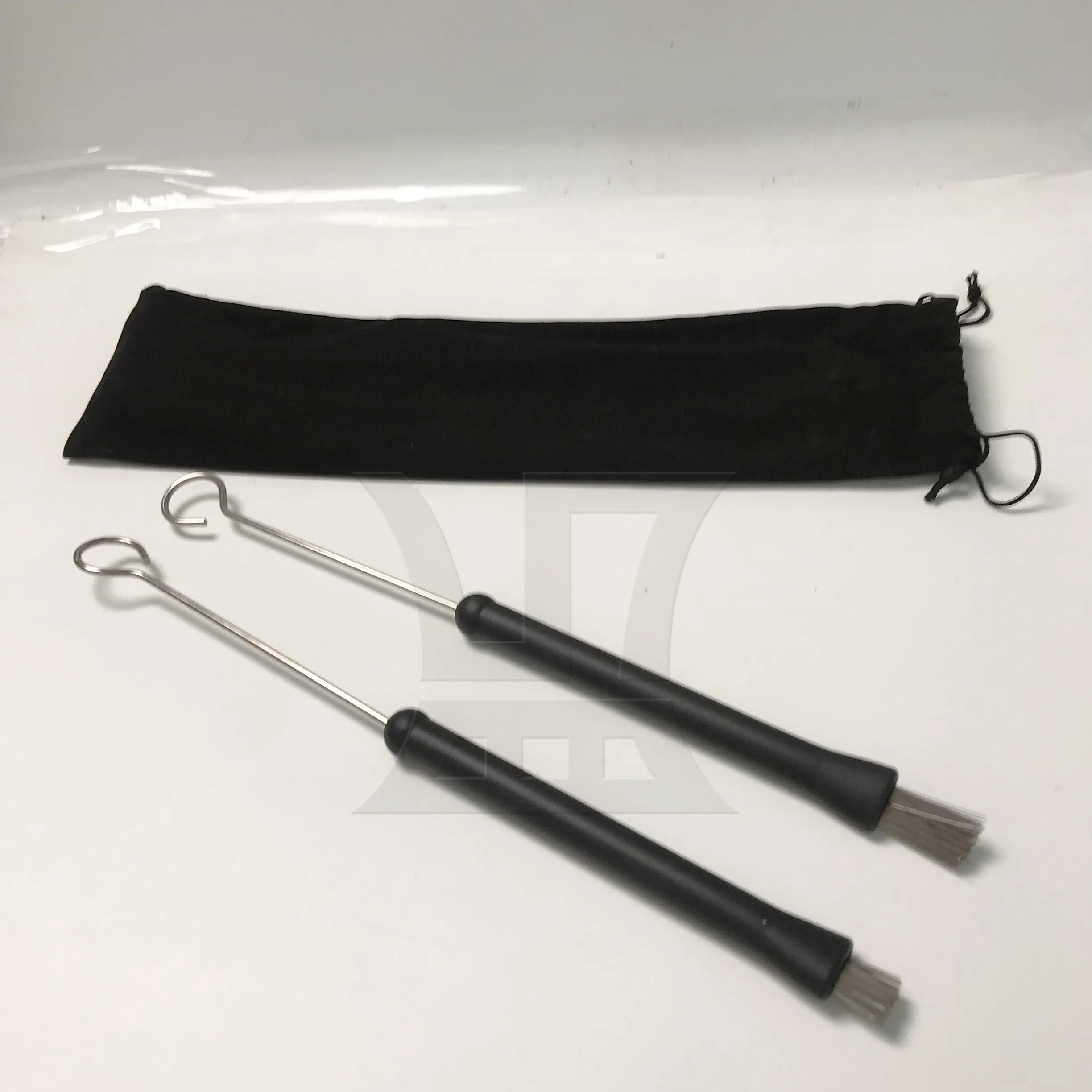 

Yibuy 1 Set Drum Wire Brush With Velvet Bag Black for Band Playing Drummer Practice