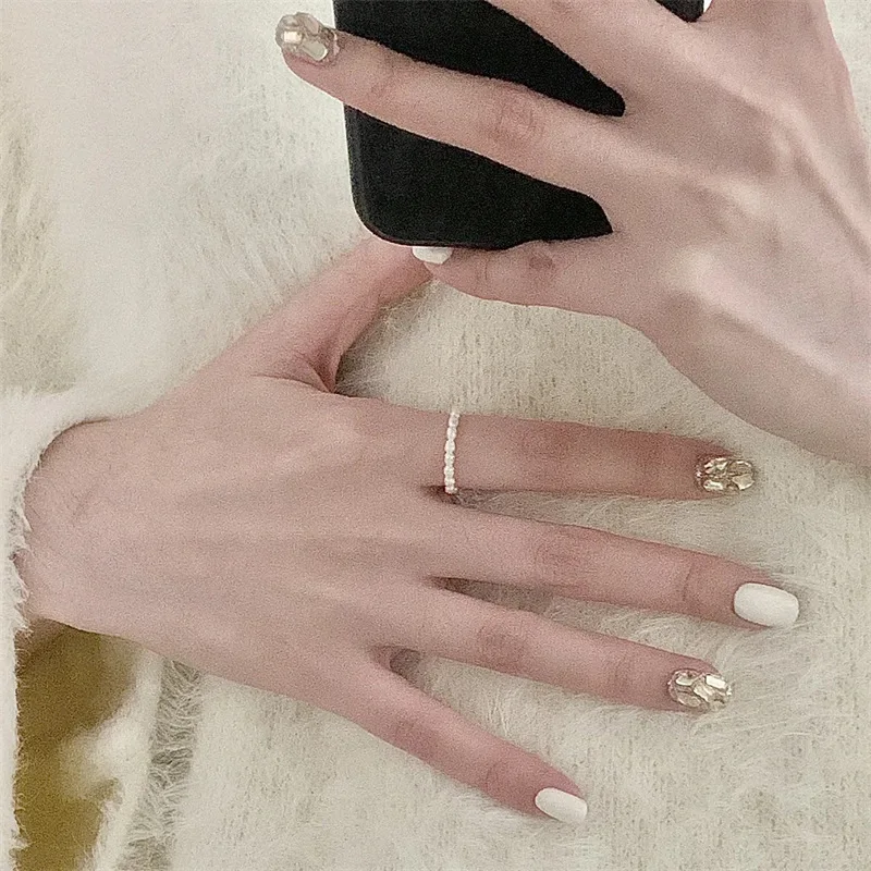 

Super short armor, handmade nail art, champagne diamond armor.