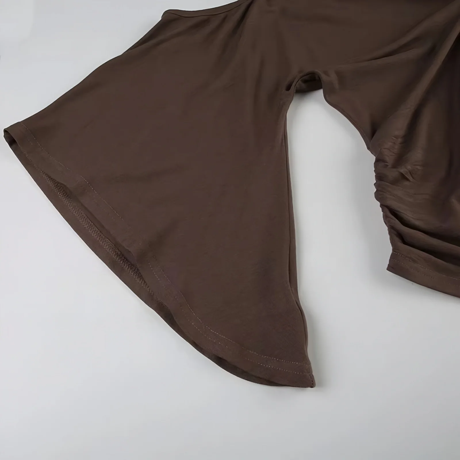 Damen Y2K Holzring One-Shoulder-Top mit ausgestellten Ärmeln, geraffter Taille, schmaler Passform, Vintage Boho Bluse – Detail 7