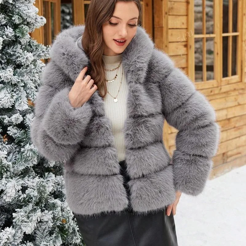 Korean Style Women's Short Hooded Faux Fox Fur Coat Fashion Streetwear with Faux Fur Trim Thickened Winter Faux Fur Outwear
