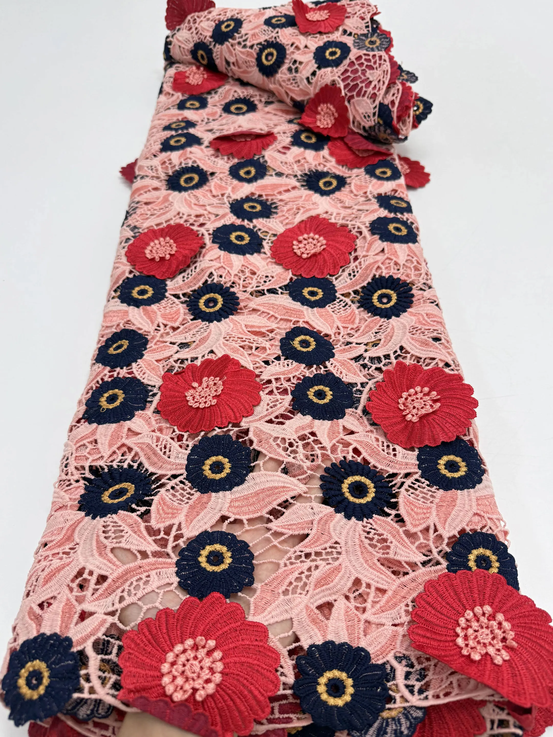 ผ้าลูกไม้กีปัวร์ปักลาย 3 มิติ  - Sewing Embroidery Fabric บทวิจารณ์และราคา