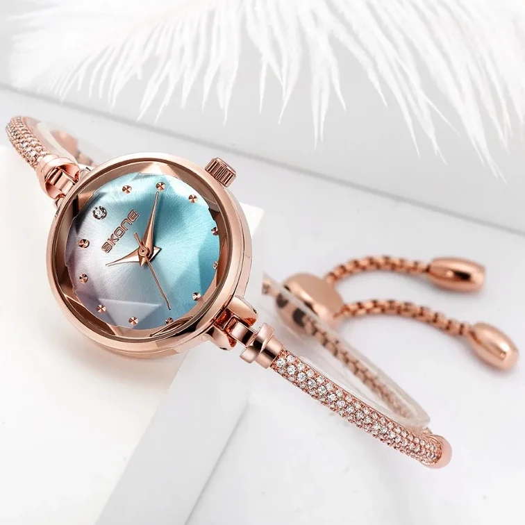 Waterproof Women Bracelet Watch Space Time Exquisite Stretch Buckle Bestie Lady Fashion Quartz Watch Girls Gift Reloj Para Mujer