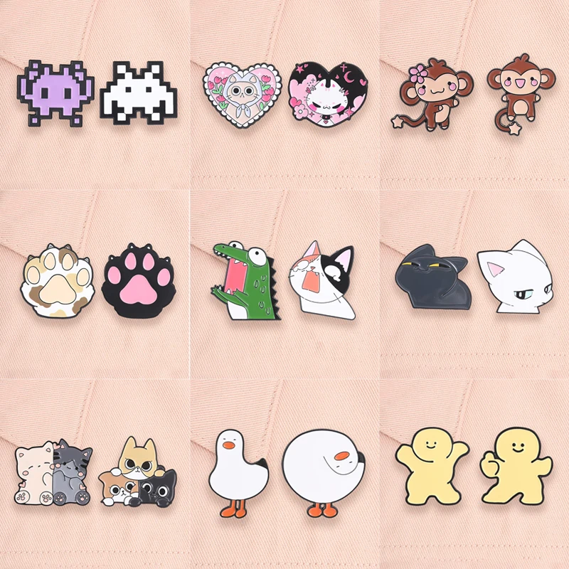 2pcs/set Cartoon Animal Series Enamel Pins Crocodile Calico Cat Shark Reading Goose Seagull Brooches Lapel Badge Jewelry Gifts