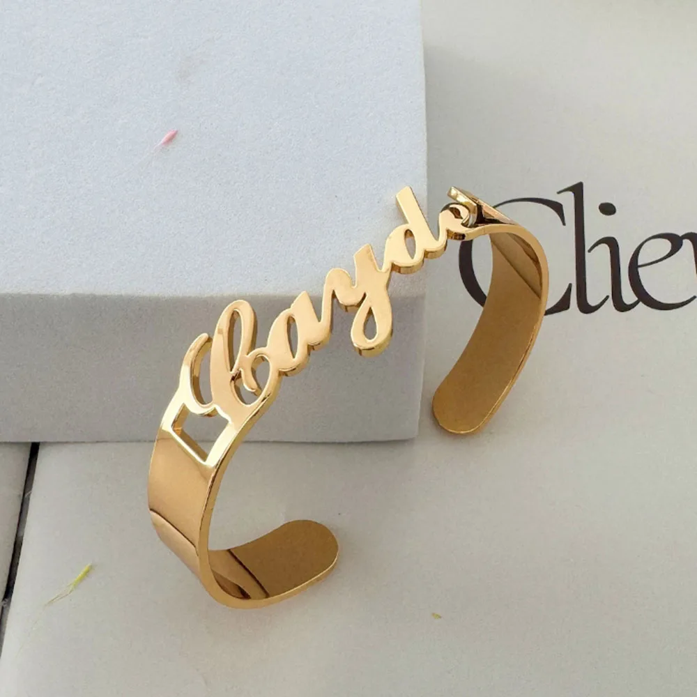 Pulseira com nome personalizado para mulheres, aço inoxidável, ouro e prata, charme personalizado, presente do dia dos namorados