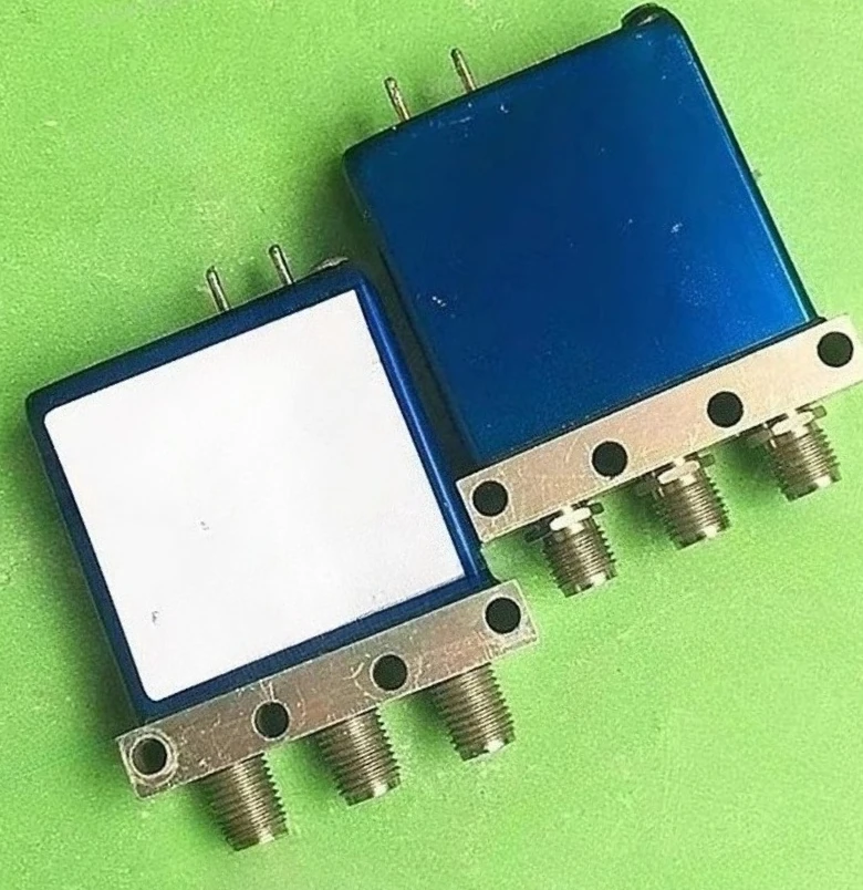 High Performance 0-18GHz 28V SPDT RF Switch with SMA Interface for Test Equipment