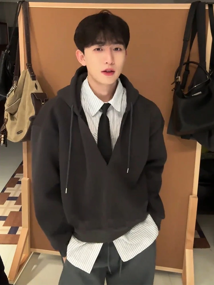 

Мужская толстовка с V-образным вырезом, пэчворком и завязками, весенняя, в американском стиле, плотная, свободного кроя, повседневная, в полоску, QJHH26020508