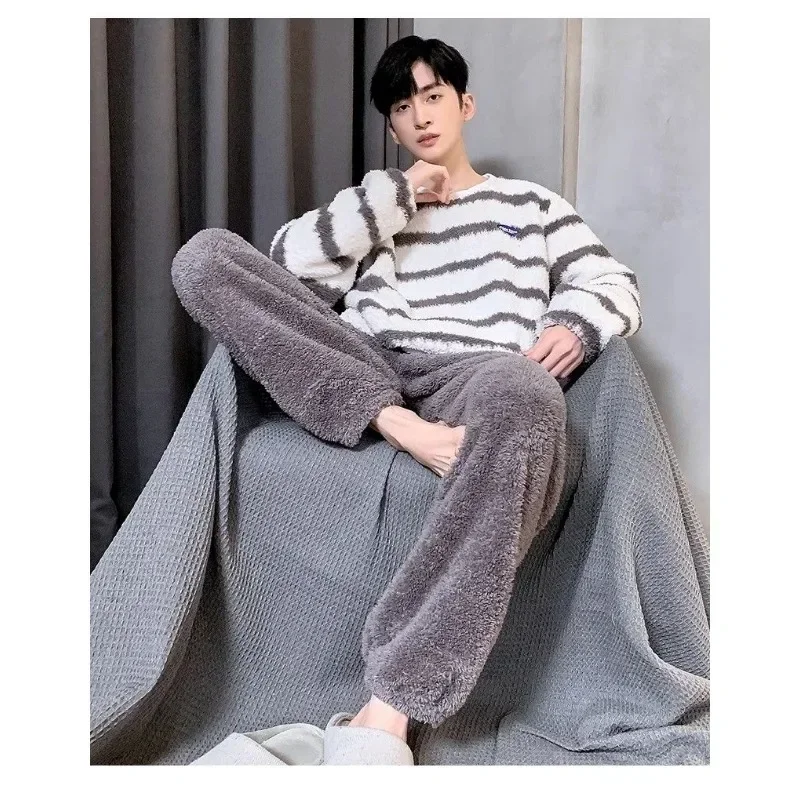 Striped Fleece Couple Pajamas with Fleece Thickened Fall Winter Coral Fleece for Men and Women Can Be Worn Outside Loose Comfort