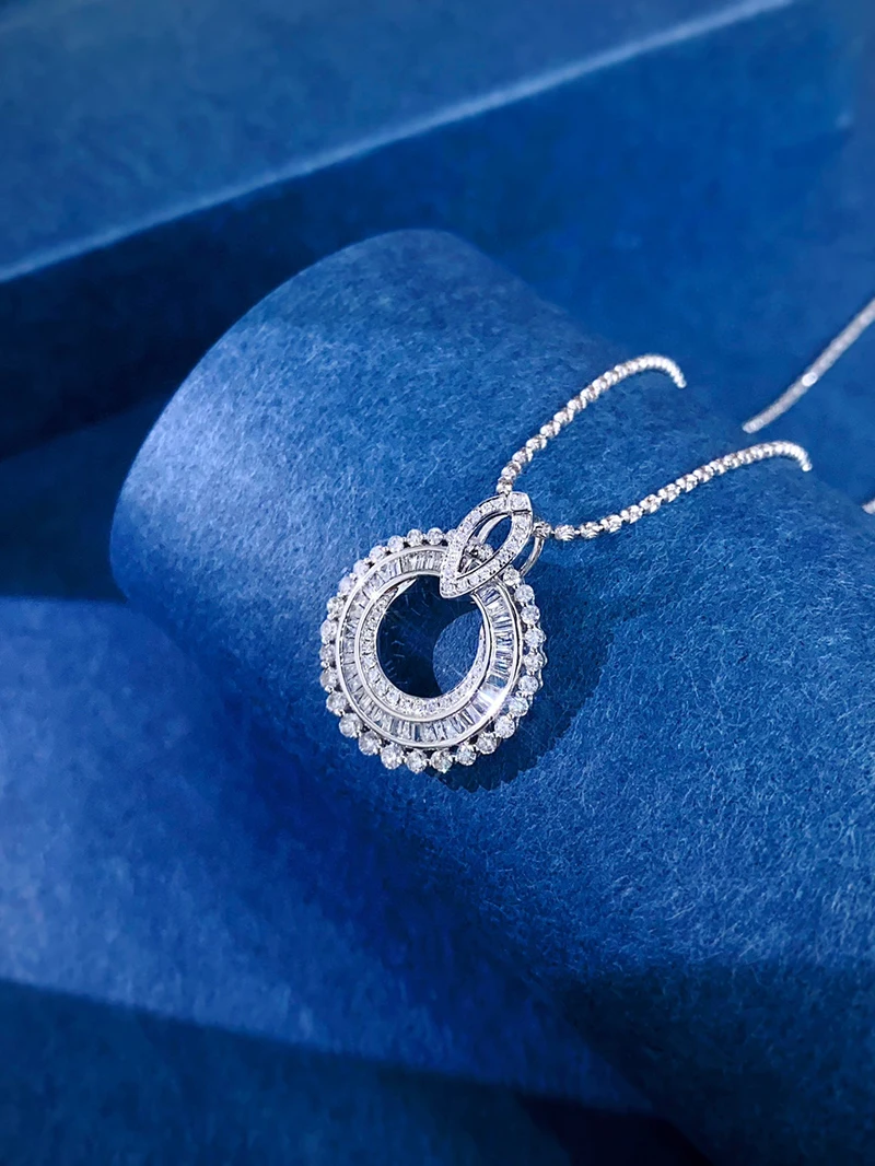 KUGG 100% colgante de oro blanco de 18 quilates diseño de lujo 1,0 quilates collar de diamante Natural Real colgante para mujer joyería de fiesta alta