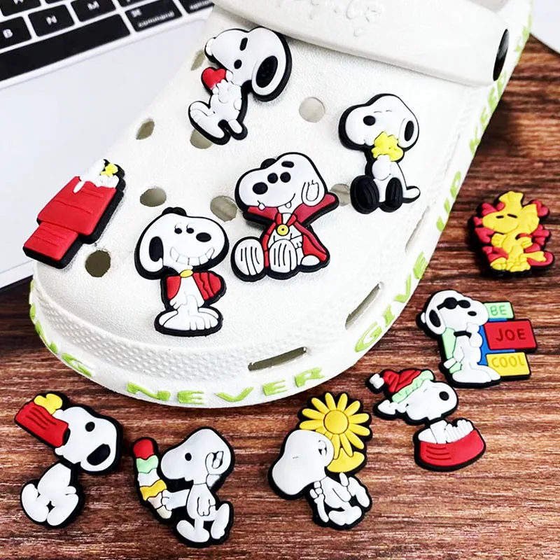 MINISO 15pcs/set Snoopy Collection Shoe Charms for DIY Shoe Decorations Accessories Decorations Sandal Decorate Kids Gifts