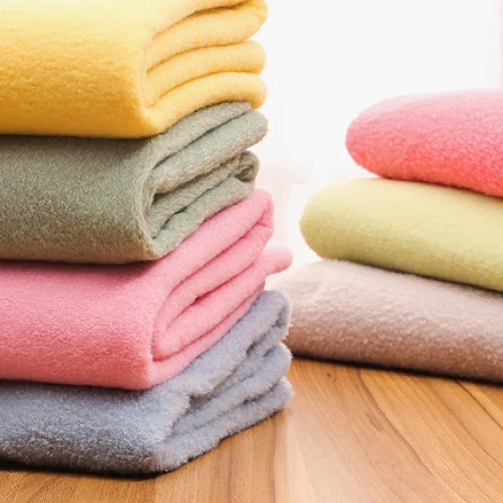 Imitation wool roll 50x50cm soft short plush fabric made of 100% polyester environmentally friendly woven DIY doll plush fabric