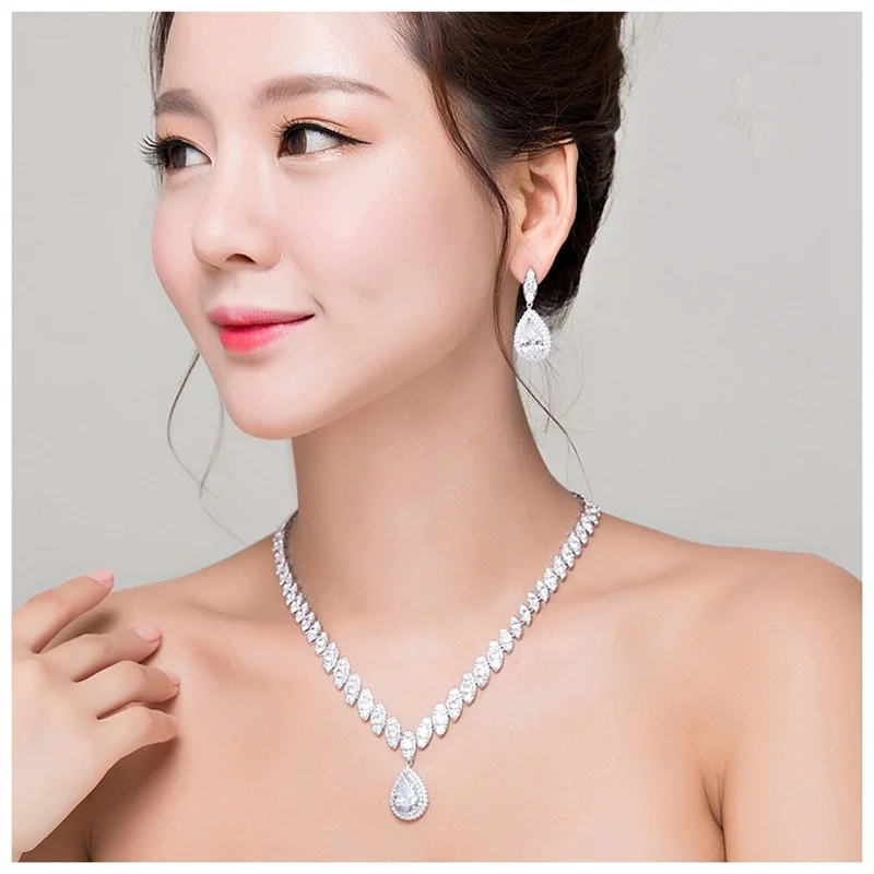 Fine Jewelry Sets For Women S925 Silver Needle Drop Earring and Necklace Set Wedding Accessories Engagement Party Decoration