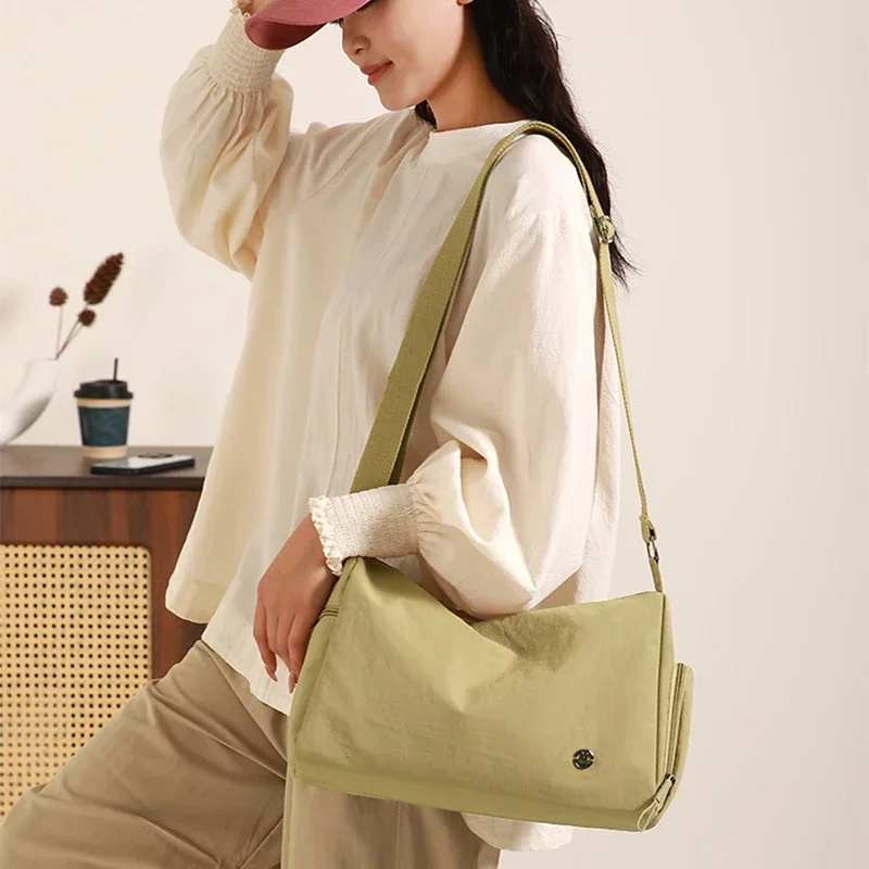 حقيبة للجنسين، حقيبة سفر صغيرة للمتسوقين، كاجوال بسيطة بلون سادة، حقيبة كروس جانبية، حقيبة أمتعة لتنظيم مستحضرات التجميل