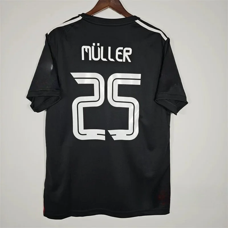 25-26 Classic Retro Football Jerseys Salah, Rafinha, Neymar, Bellingham, Mbappé, Ronaldo
