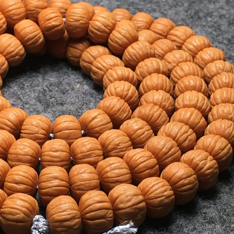 Short-stemmed dense-textured old tree 13mm golden-threaded monkey-head walnuts 108 beads for a Buddhist prayer bracelet pump