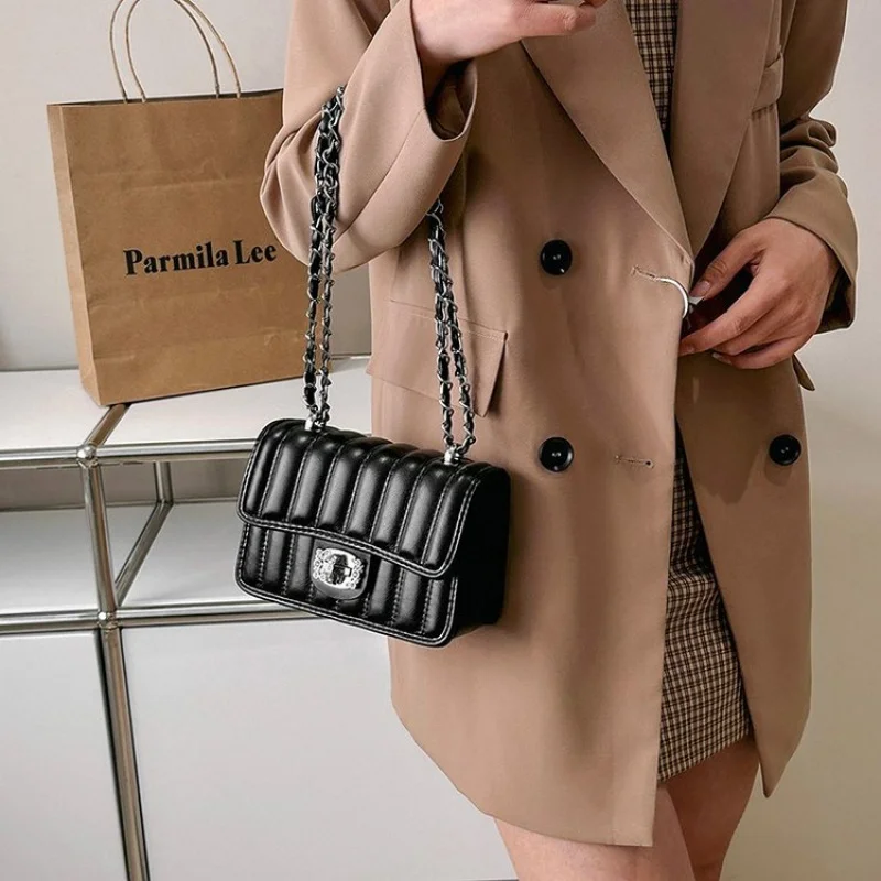 

Высококачественная женская большая сумка из тонкой кожи с высококачественным известным пригородным образцом ​