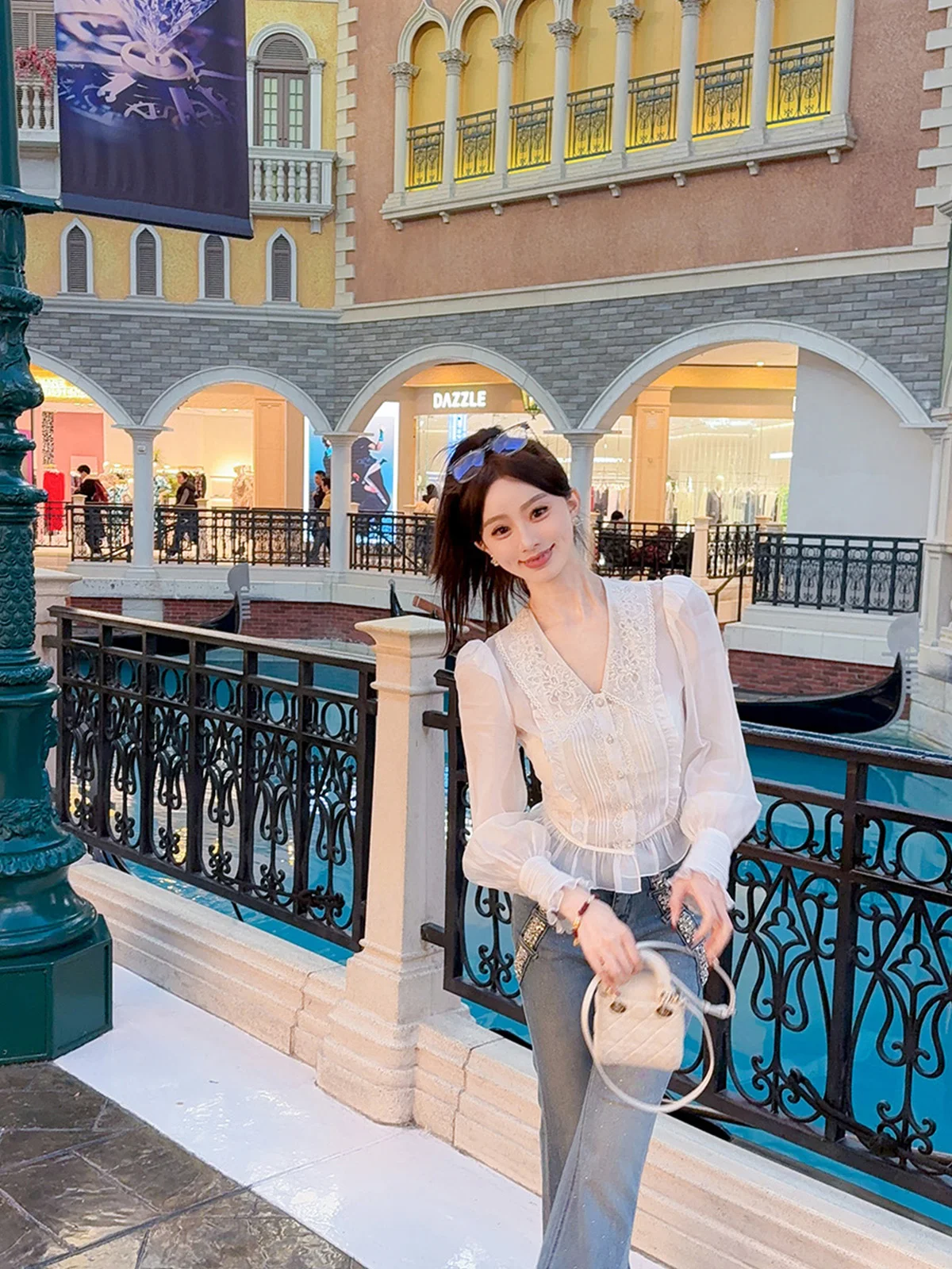 

Ele Faionable женский irt Xi Xiao Xiang белый чай с надписью Love Letter легкий роскошный ранняя осень Новое поступление полиэстер F...